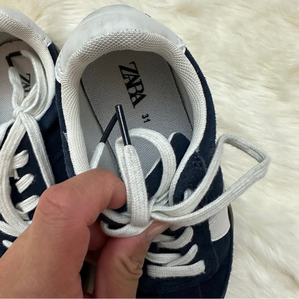 ZARA GIRLS SNEAKERS SIZE 31/US 13 - Picture 4 of 4